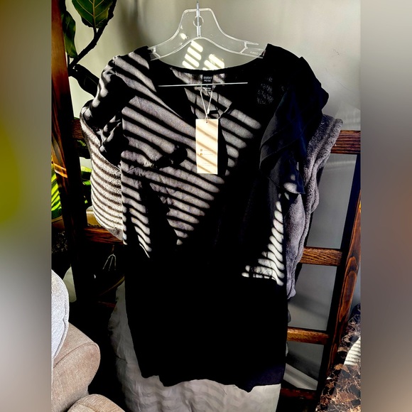 NWT EMERY ROSE DRESS SIZE M - Picture 2 of 8